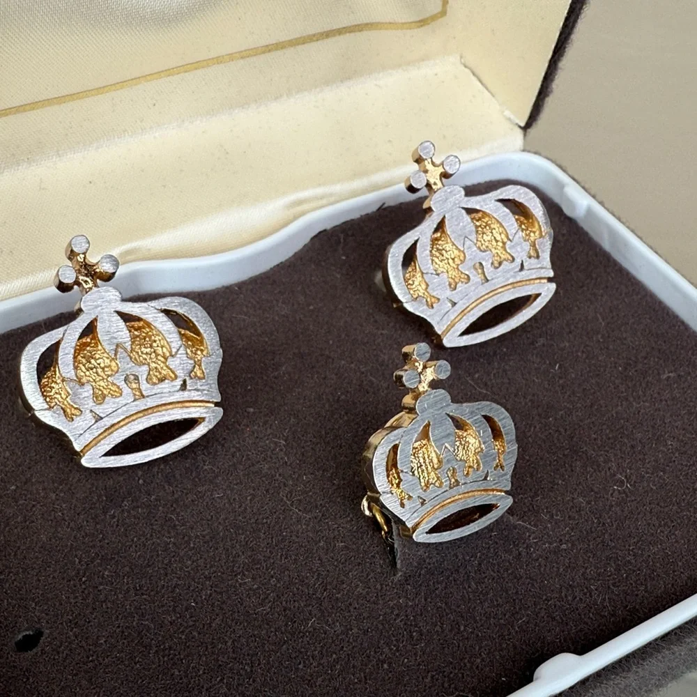 SWANK Vintage Silver and Gold Crown Cuff Links Set & Tie Tack